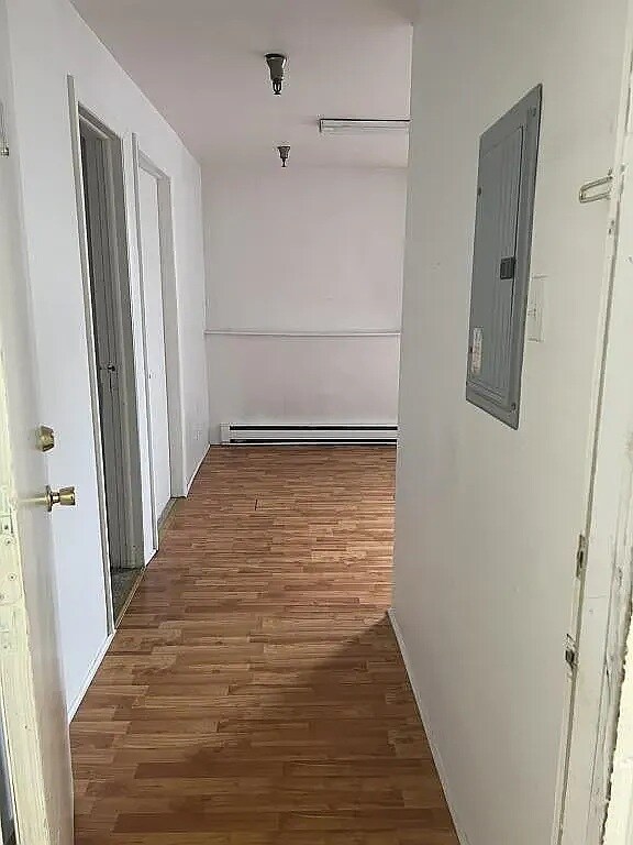 Foto del edificio - RiverWood Apartments