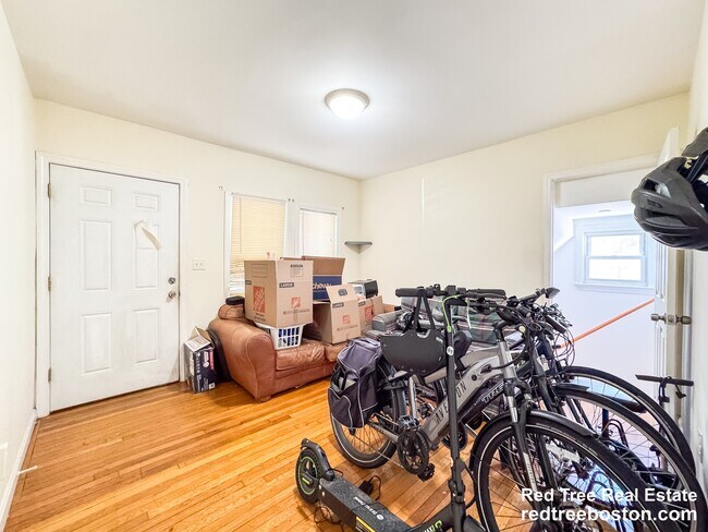 Foto del edificio - 28 Linden St