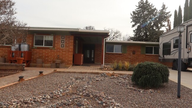 Foto del edificio - Spacious