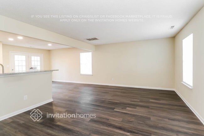 Building Photo - 11339 Red Finch Ln