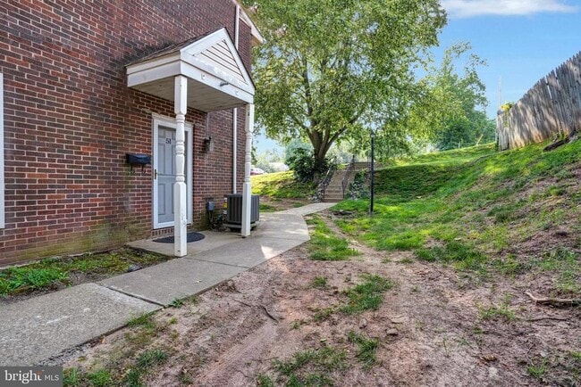 Building Photo - 51 Zummo Way
