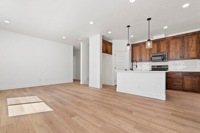 Foto del edificio - 33 E Carlton Ave