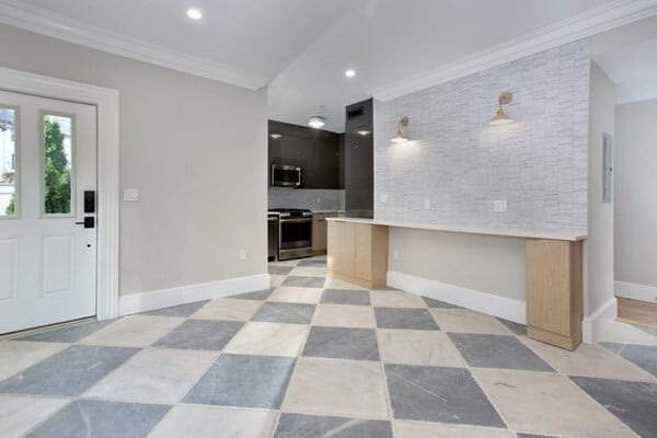 Building Photo - 15 Lanark Rd