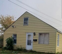 Building Photo - 535R Richmond St
