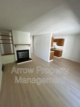 Building Photo - 205 E Arbor Ave