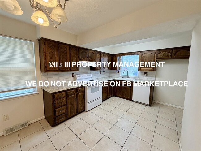 Foto del edificio - 7818 W 61st Terrace