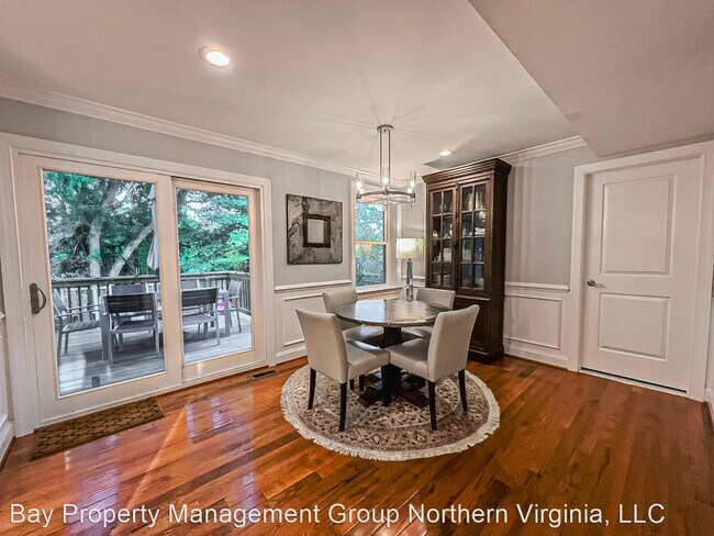 Building Photo - 5 br, 4 bath House - 2935 Summerfield Rd
