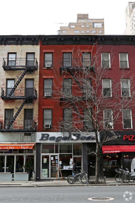 Building Photo - 544 3rd Ave