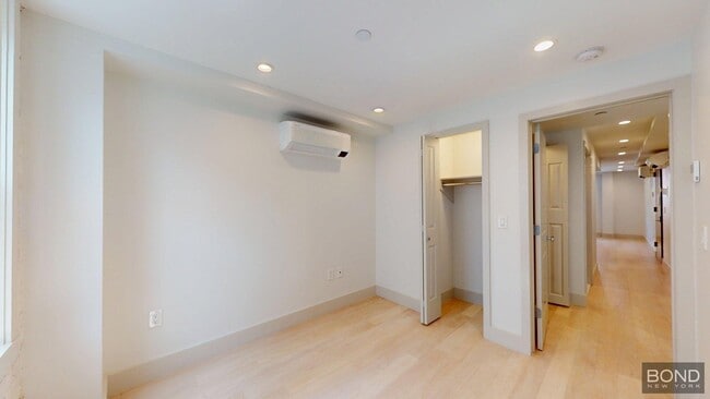 Building Photo - 21 Avenue B