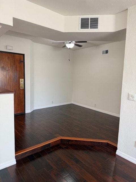 Foto del edificio - 19009 Sherman Way