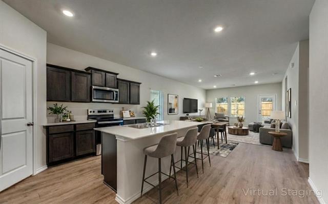 Foto del edificio - 4314 Carnation Dr