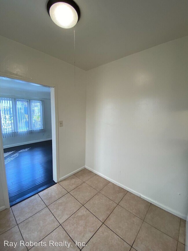 Foto del edificio - 8517-8523 Santa Fe Ave