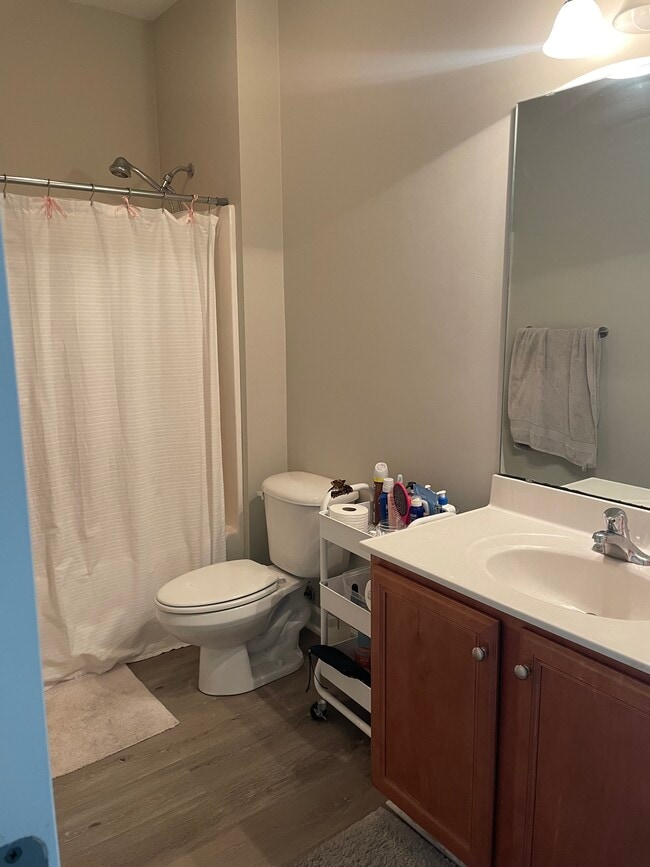 Building Photo - 5118 Christian Dr