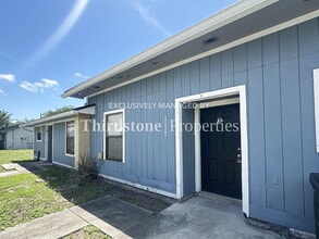 Building Photo - 5143 Indian Lakes Ct