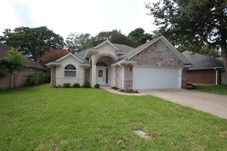 Building Photo - 5707 Andover Dr