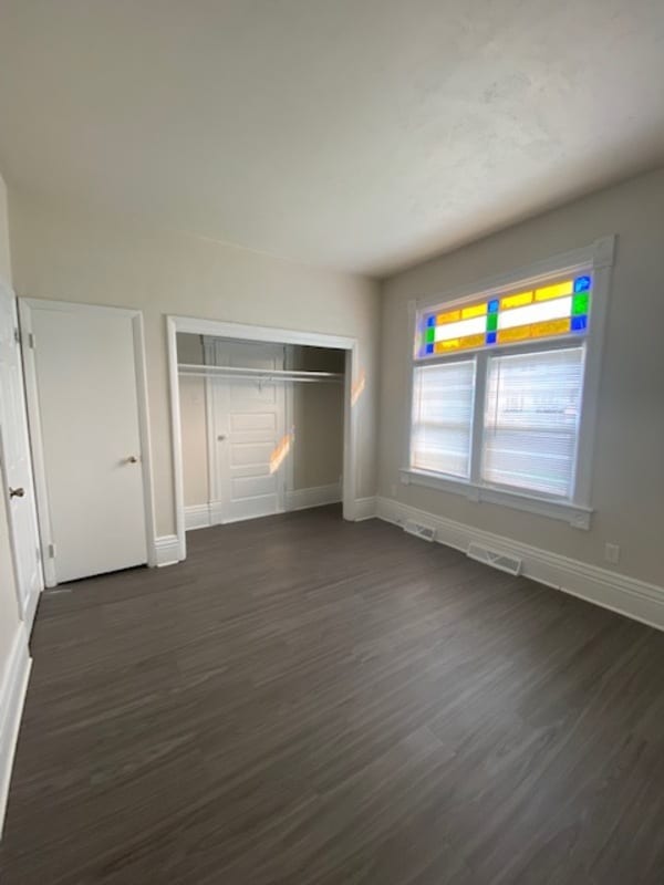 Building Photo - 1323 Doty St