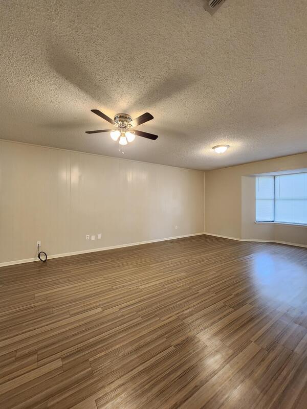 Building Photo - 13483 Rhudy Dr