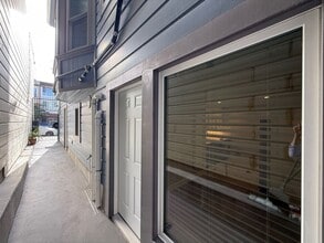 Building Photo - 278 11th Ave