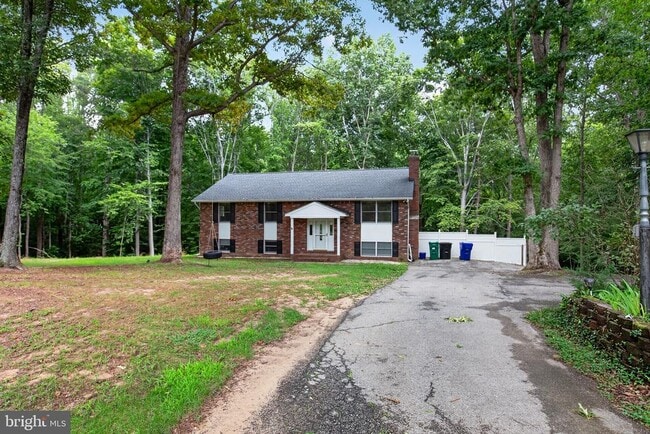 Building Photo - 4104 Green Spring St