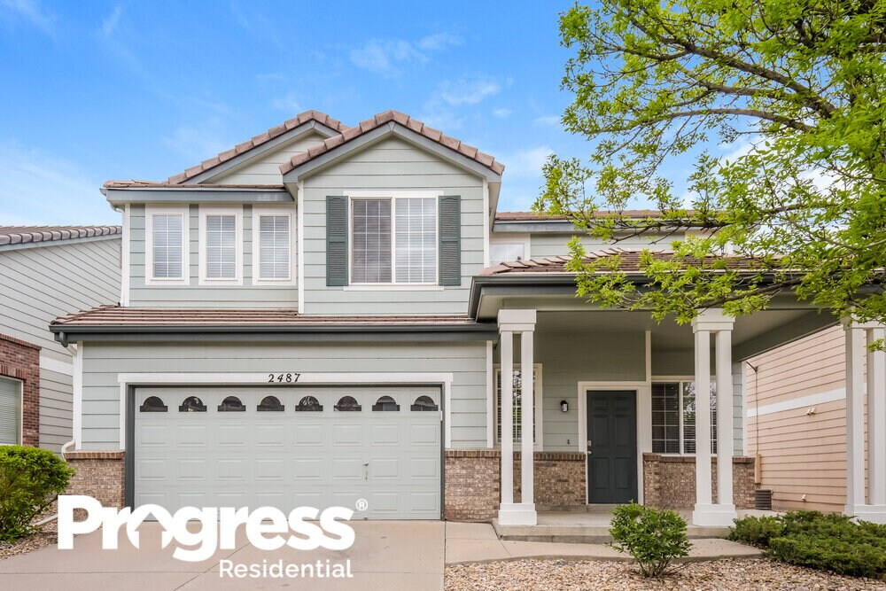 Foto principal - 2487 E 127th Ct