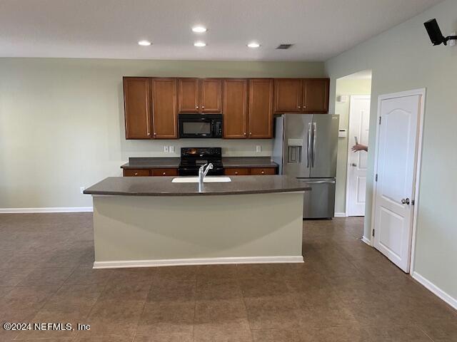 Building Photo - 1500 Calming Water Dr