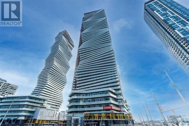 Photo du bâtiment - 3900 Confederation Pkwy