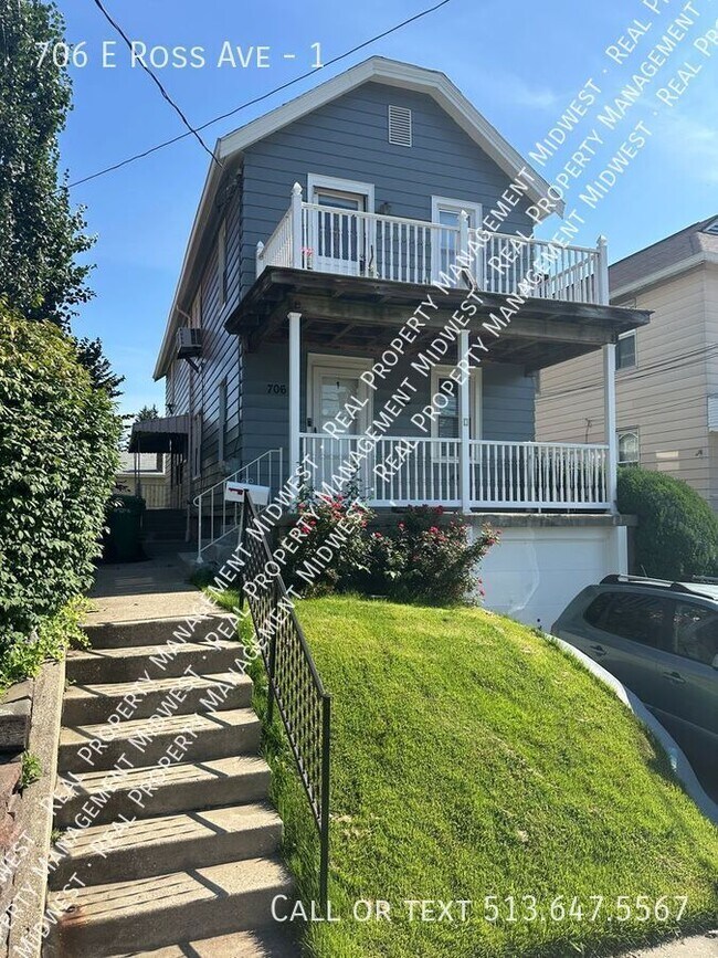 Photo - 706 E Ross Ave Apartment
