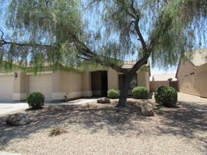 Building Photo - 15667 W Supai Dr