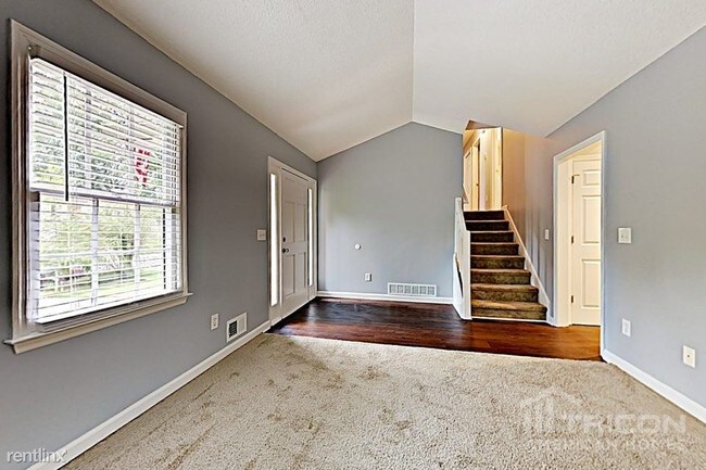 Building Photo - 2909 Buckskin Trail SW