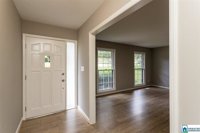 Building Photo - 1330 Atkins Trimm Cir
