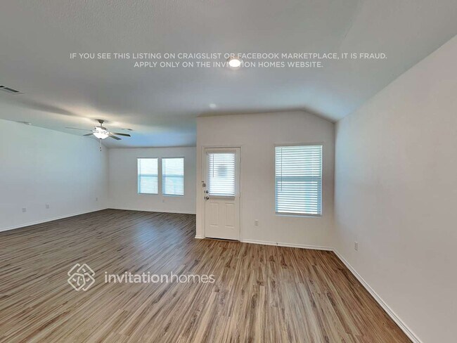 Building Photo - 10508 Steinbeck Dr