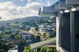 Amazing view - 1910 Naio St House