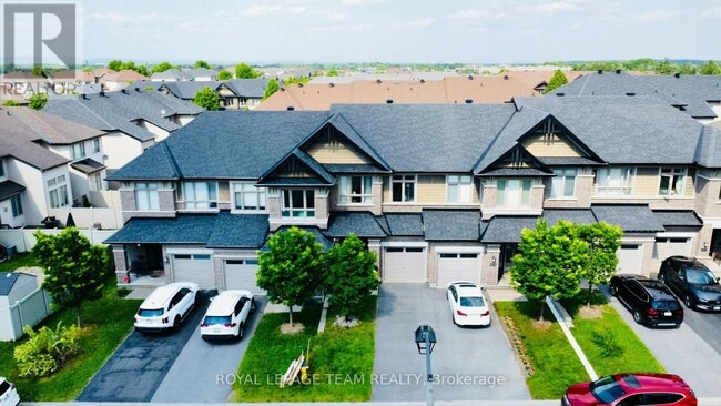 Building Photo - 875 Fletcher Cir
