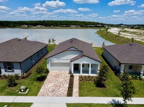 Building Photo - 2653 Broadwing St
