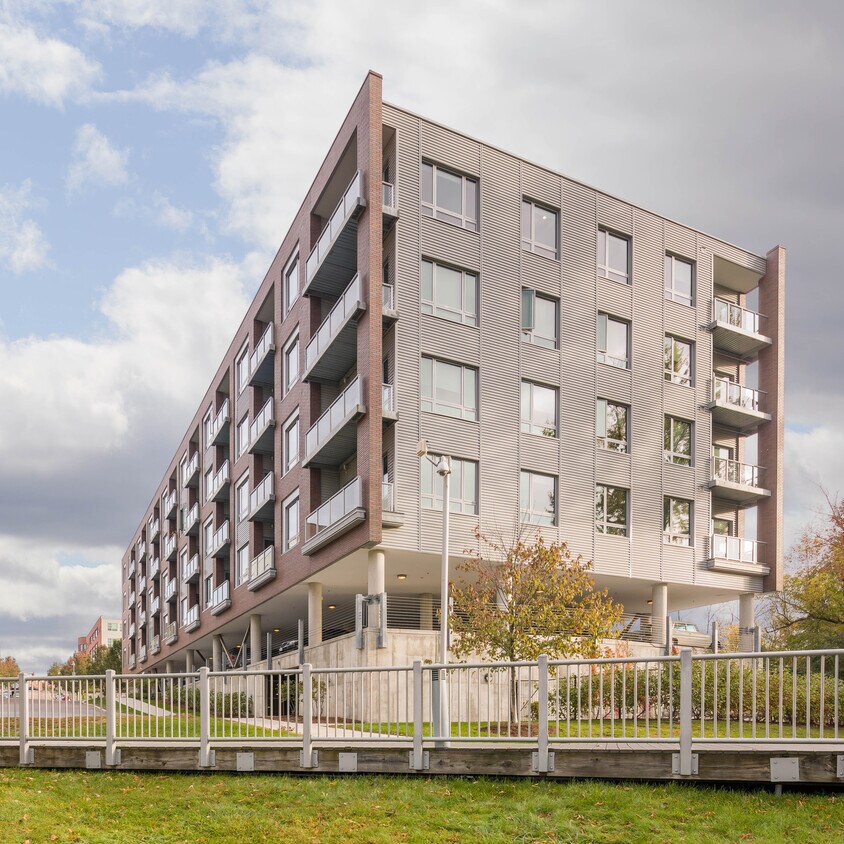 Apartamentos de lujo Riverrun - Riverrun Apartments