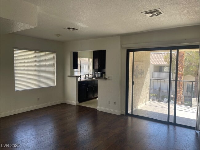 Building Photo - 4860 Nara Vista Way