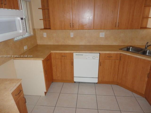 Foto del edificio - 650 SW 7th Terrace