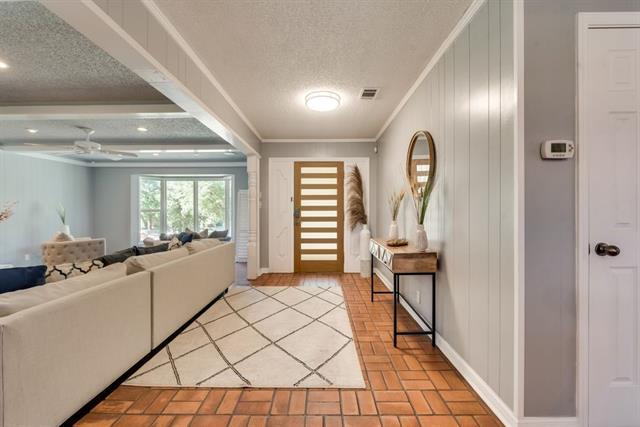Building Photo - 1107 Shady Oaks Cir