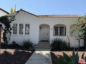 Building Photo - 641 N Martel Ave