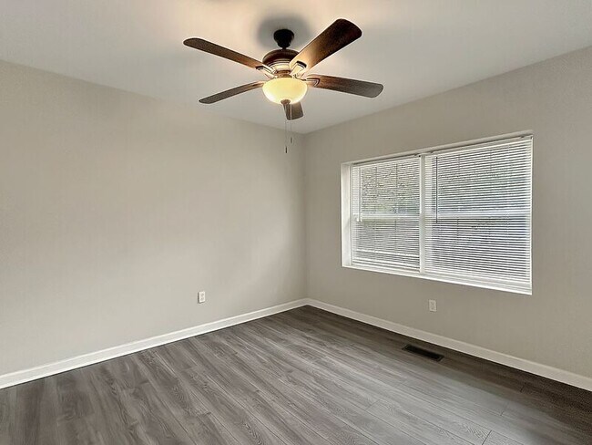 Foto del edificio - 7640 15th Street Rd