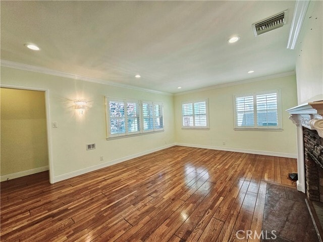 Building Photo - 512 N San Marino Ave