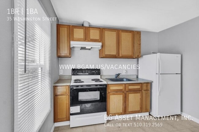 Building Photo - Ready For Move In, Bay Point Apartment
