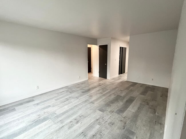 Building Photo - 420 Lordwith Dr