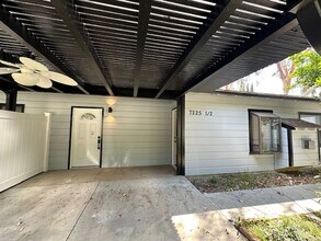 Building Photo - 7225 Forbes Ave