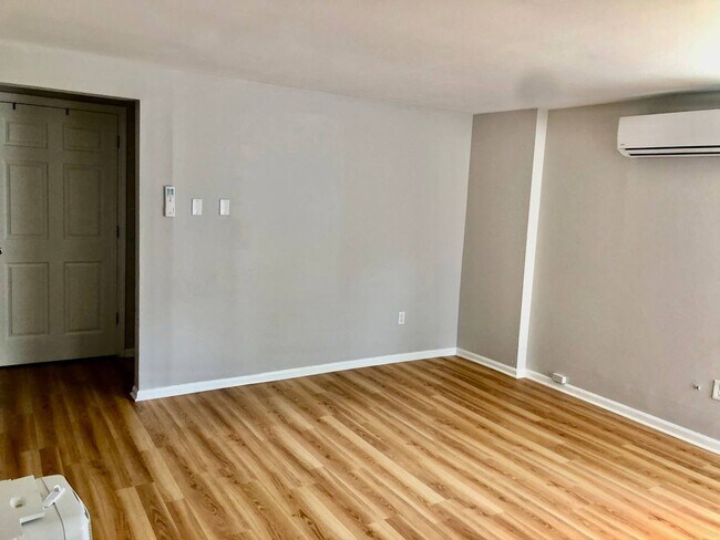 Foto del edificio - 418 N Darlington St