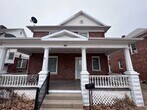Foto principal - 217 N 9th St