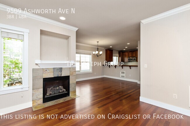 Foto del edificio - Beautiful 3BD/3.5BA Townhome in North Seat...