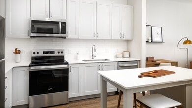 Building Photo - Avalon Quincy Adams