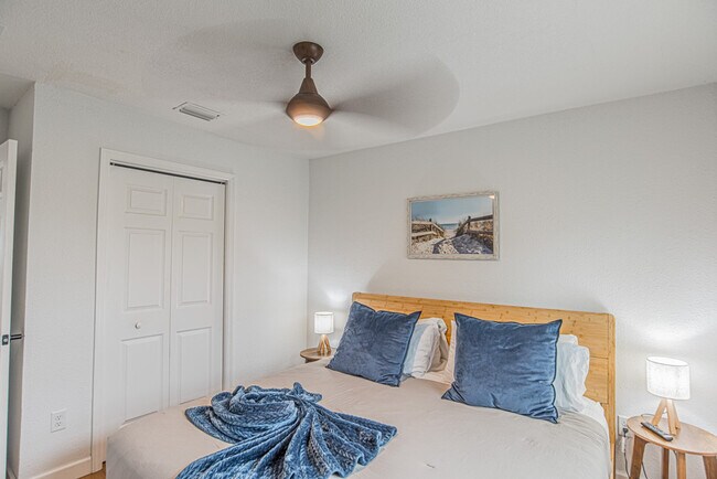 Building Photo - 3396 Minnow Creek Dr