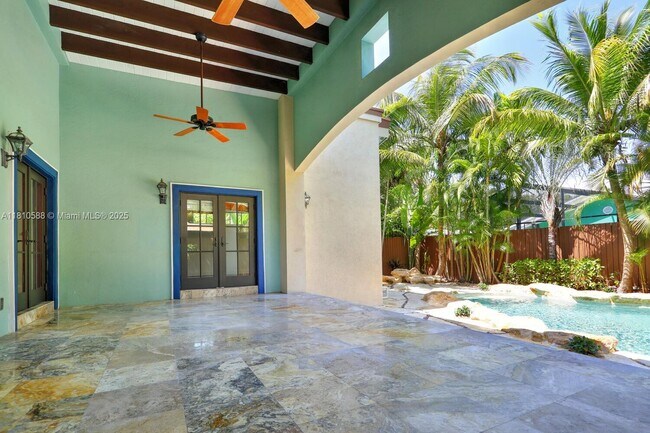 Foto del edificio - 2527 Inagua Ave